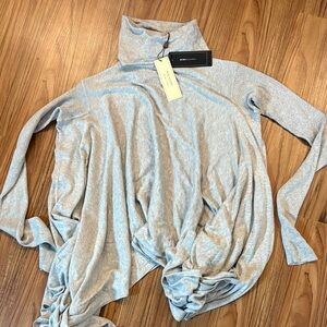 Gray long sleeve top
